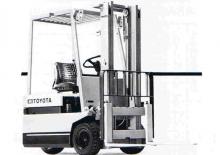 Frontstapler Elektro Toyota 2 FBE 13-24
