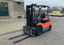 Frontstapler Elektro Toyota 7 FB 30