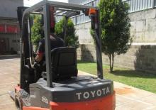 Frontstapler Elektro Toyota 8 FBN 25