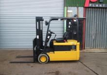 Frontstapler Elektro Doosan B 20 T 2