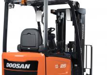 Frontstapler Elektro Doosan BC25S-7