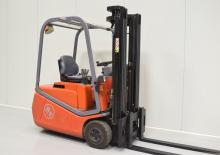 Frontstapler Elektro BT CBE 1.2 T