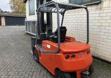 Frontstapler Elektro BT CBE 3.0 L AC