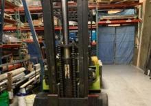 Frontstapler Elektro Clark EC 500 100