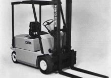 Frontstapler Elektro Clark EM 17
