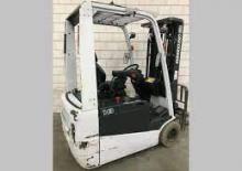 Frontstapler Elektro UniCarriers TX 3-18