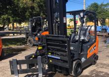Frontstapler Treibgas Doosan GC33S-9
