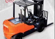 Frontstapler Treibgas Doosan GC45S-5