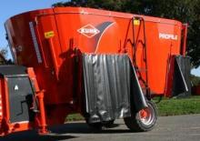 Futtermischwagen Kuhn Profile 16.2 CM