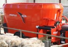 Futtermischwagen Kuhn Profile Crossmix 18.2 CS