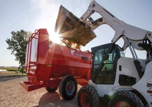 Futtermischwagen Kuhn RA 136