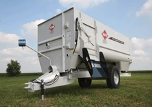 Futtermischwagen Kuhn RC 270