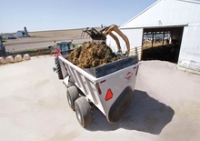 Futtermischwagen Kuhn SLC 126-8