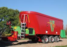 Futtermischwagen Strautmann Verti-Mix 4501