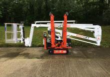 Gelenkarbeitsbühnen auf Raupen Easy Lift R150