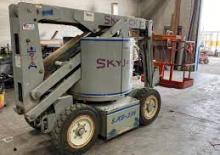 Gelenkarbeitsbühnen auf Rädern Skyjack SJKB 33 I