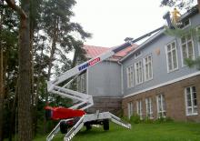 Gelenkarbeitsbühnen auf Rädern Dino Lift Dino 240RXT