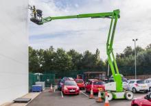 Gelenkarbeitsbühnen auf Rädern Niftylift HR17N
