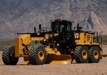 Grader Caterpillar 16M3