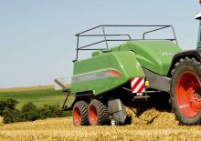 Grosspackenpressen + Hochdruckpressen Fendt 1290 NT