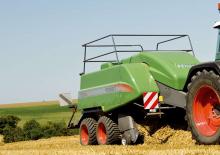 Grosspackenpressen + Hochdruckpressen Fendt 990 NT
