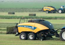 Grosspackenpressen + Hochdruckpressen New Holland BB 1270 S