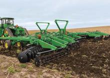 Grubber John Deere 2635