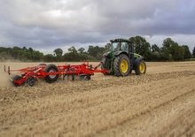 Grubber Kuhn Performer 3000 NSH 