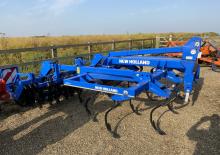 Grubber New Holland STX V 300R 