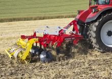 Grubber Pöttinger Synkro 3020