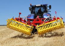 Grubber Pöttinger Synkro 4020 K