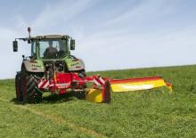 Heckmähwerke Scheiben m. Aufbereiter Pöttinger NovaCat 302 RC