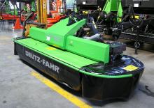 Heckmähwerke Scheiben o. Aufbereiter DEUTZ-FAHR DiscMaster 332