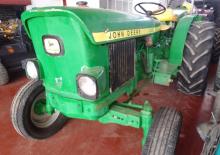 Hinterrad-Traktoren John Deere 1035