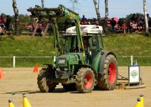 Hinterrad-Traktoren Fendt 206 F