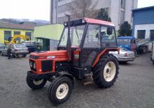 Hinterrad-Traktoren Zetor 3320.0 R
