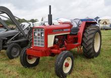 Hinterrad-Traktoren International Harvester 474