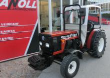 Hinterrad-Traktoren New Holland 50-86/202 VS