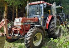 Hinterrad-Traktoren Case IH 640 E