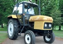 Hinterrad-Traktoren Leyland 702