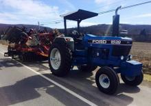 Hinterrad-Traktoren Ford-NH 8530