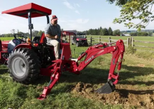 Hinterrad-Traktoren Case IH Farmall Compact 25A