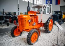 Hinterrad-Traktoren Belarus MTZ-50