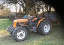 Hinterrad-Traktoren Renault PALES 230