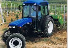 Hinterrad-Traktoren New Holland TN 70
