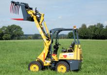 Hoflader Ostler HL 25