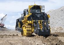 Kettendozer Komatsu D475A-8E0