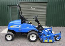 Kommunale Mehrzweckfahrzeuge Diesel New Holland MC 35