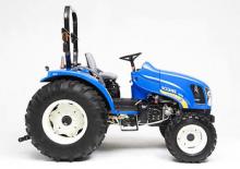 Kommunale Mehrzweckfahrzeuge Diesel New Holland T 3040 (151)