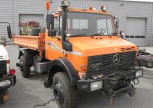 Kommunale Mehrzweckfahrzeuge Diesel Unimog U 2450